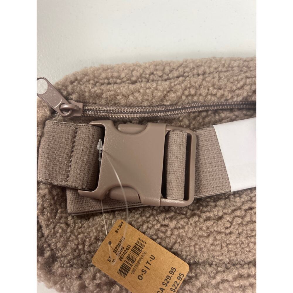 NEW Cross Body Bag Victoria Secret Teddy Fur Plush Taupe - Picture 4 of 9